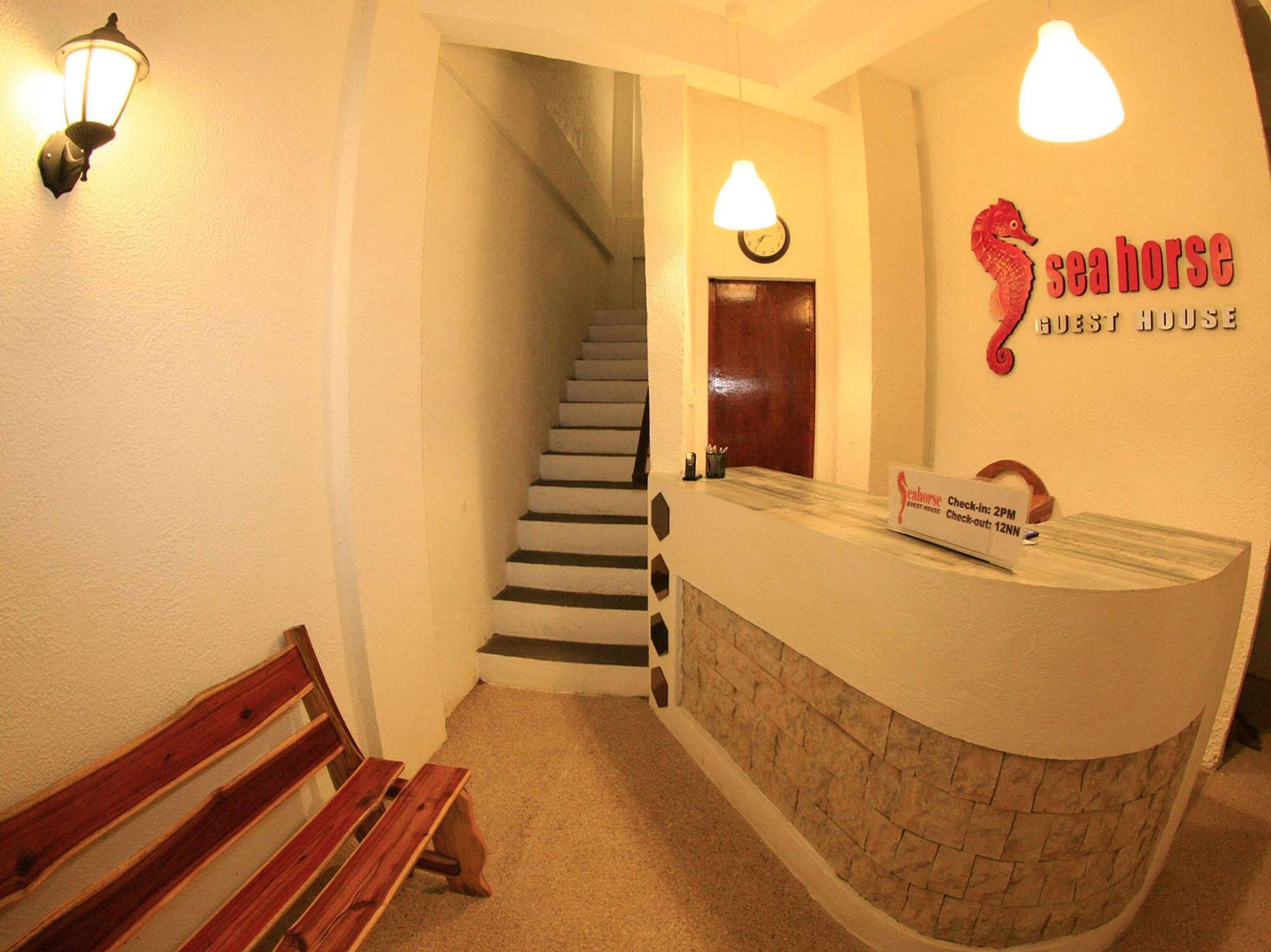 Sea Horse Guest House Coron Dış mekan fotoğraf